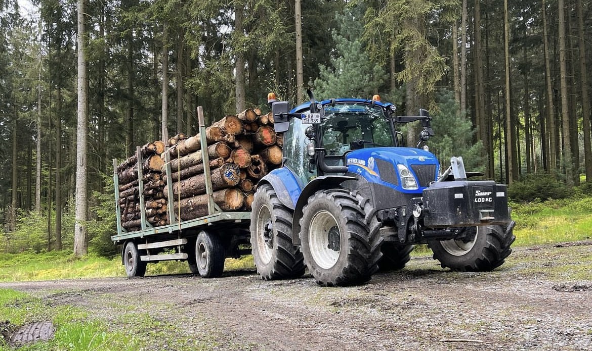 Holztransport mit dem Rückenwagen – Originalfoto von Agrar-Service Ihrig